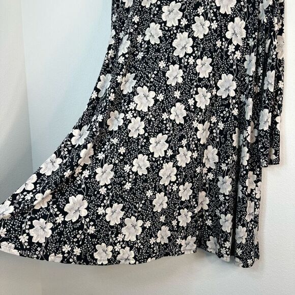 Old Navy Womens Black Floral Longsleeve Knit Swing Dress XL Modern Boho Chic - Picture 4 of 10